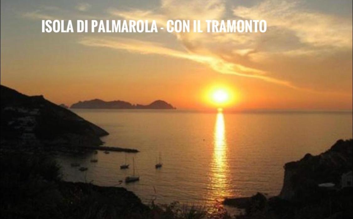 Apartmán Ponzamania La Terrazza Di Cala Feola Exteriér fotografie